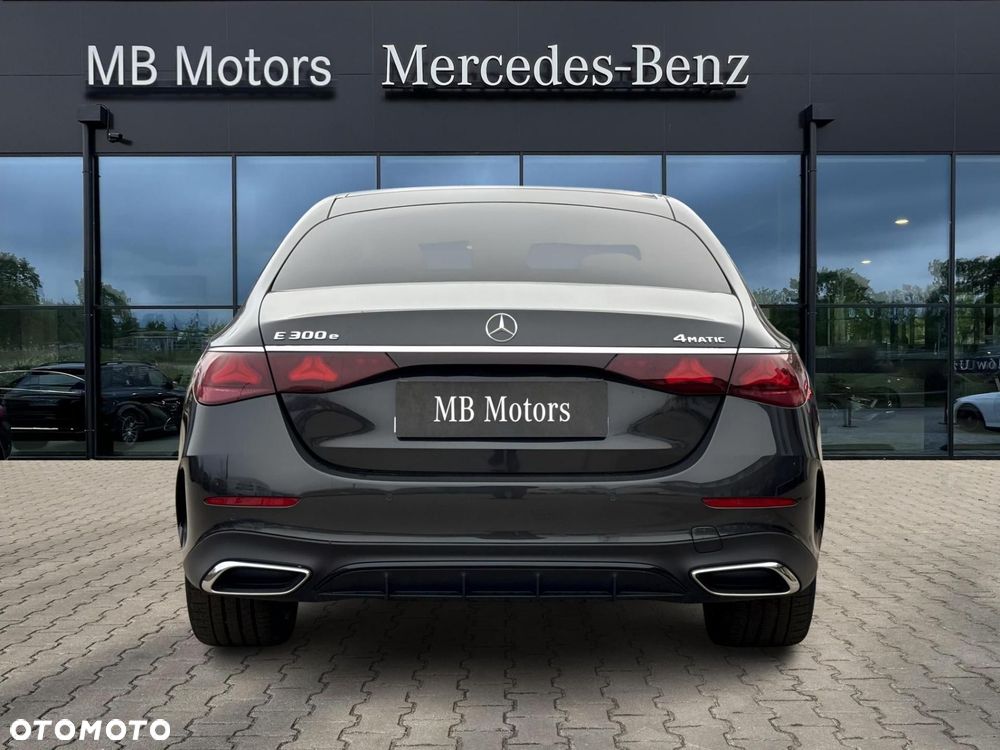 Mercedes-Benz Klasa E - 9