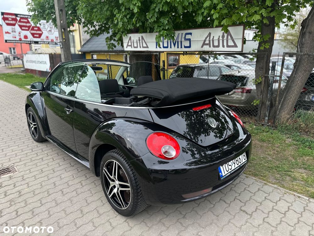 Volkswagen New Beetle 1.6 - 12