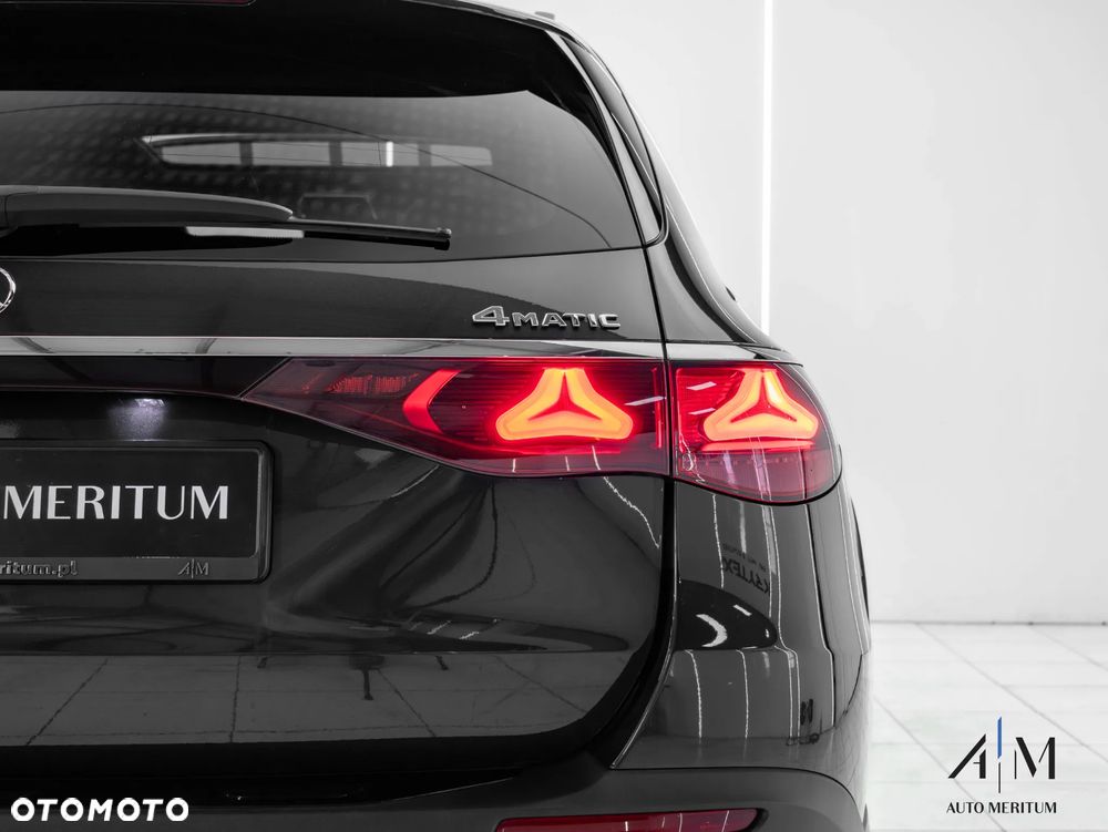 Mercedes-Benz Klasa E 300 de PHEV 4-Matic Avantgarde 9G-Tronic - 11