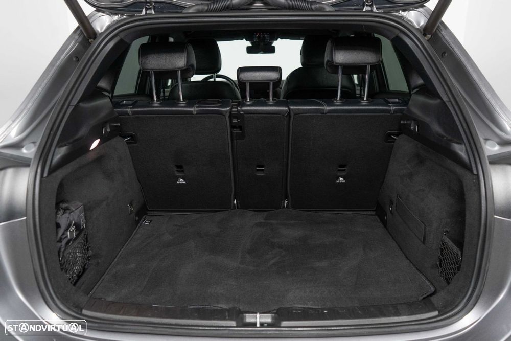 Mercedes-Benz GLA 250 e Progressive - 26