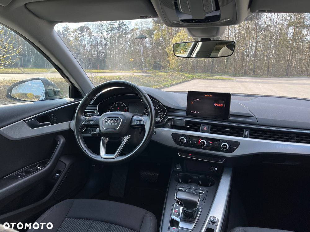 Audi A4 Avant 35 TDI S tronic - 13