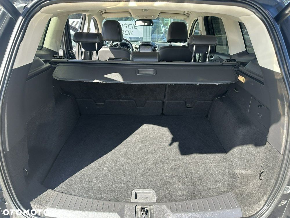 Ford Kuga 2.0 TDCi AWD Titanium - 34