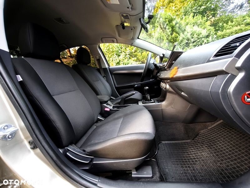 Mitsubishi Lancer 1.8 Instyle NAVI - 8