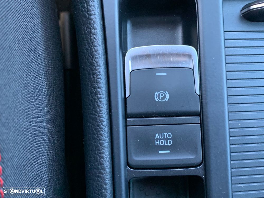 VW Golf 2.0 TSi GTi - 35