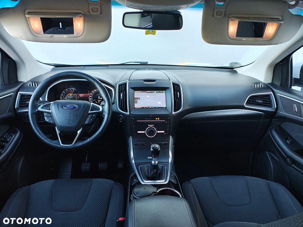 Ford Edge 2.0 TDCi 4x4 Titanium - 5