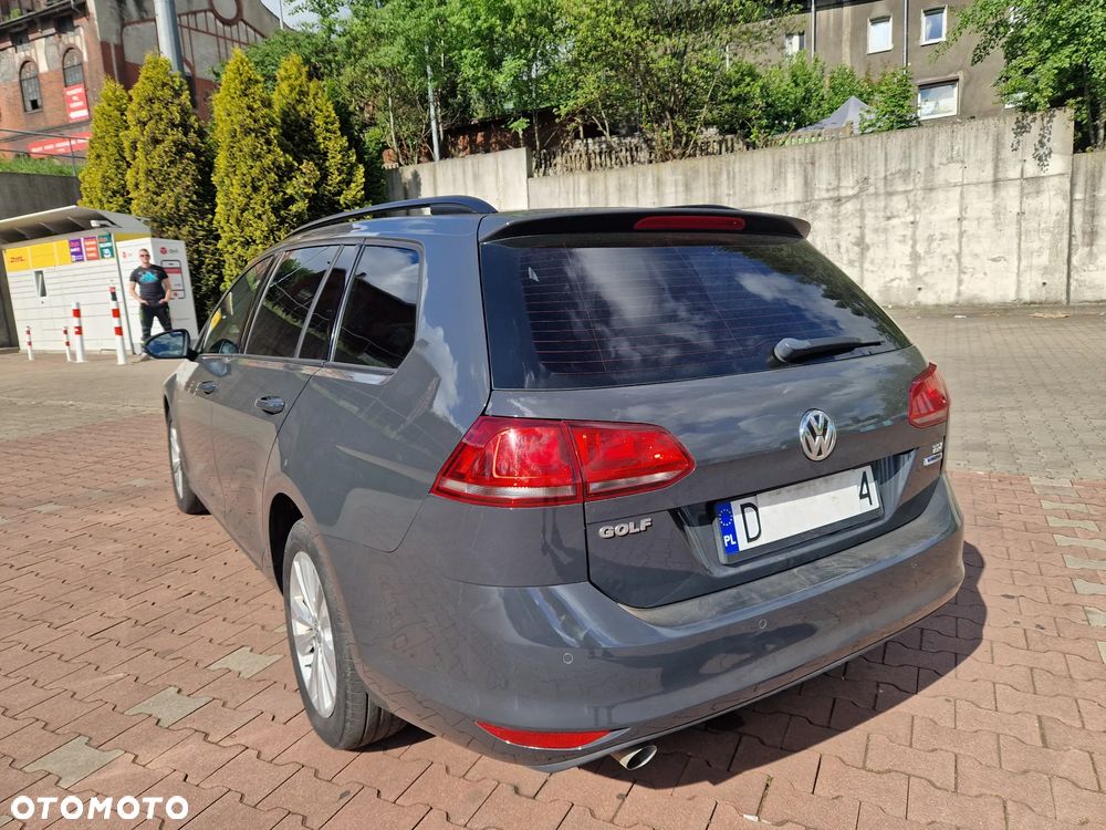 Volkswagen Golf 1.6 TDI BlueMotion Trendline - 7