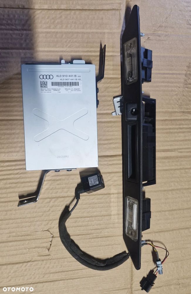 KAMERA TYŁ BLENDA AUDI Q7 4L LIFT 4L0980551D 4L0827574 4L0910441B - 1