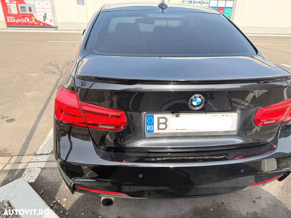 BMW Seria 3 318d Aut. M Sport - 7