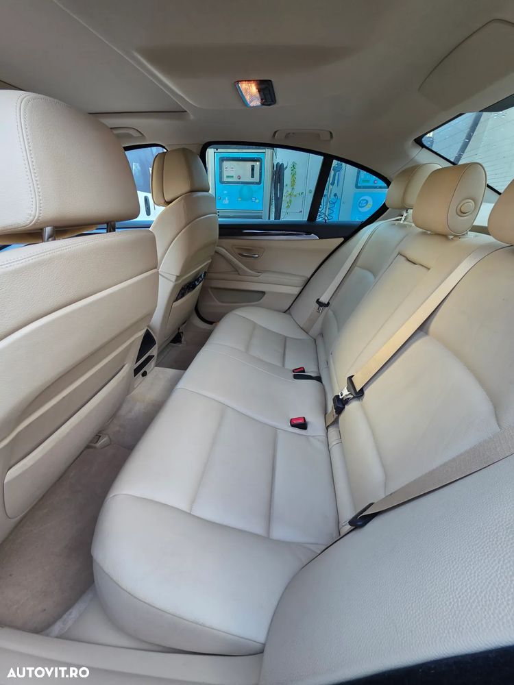 BMW Seria 5 520d - 20