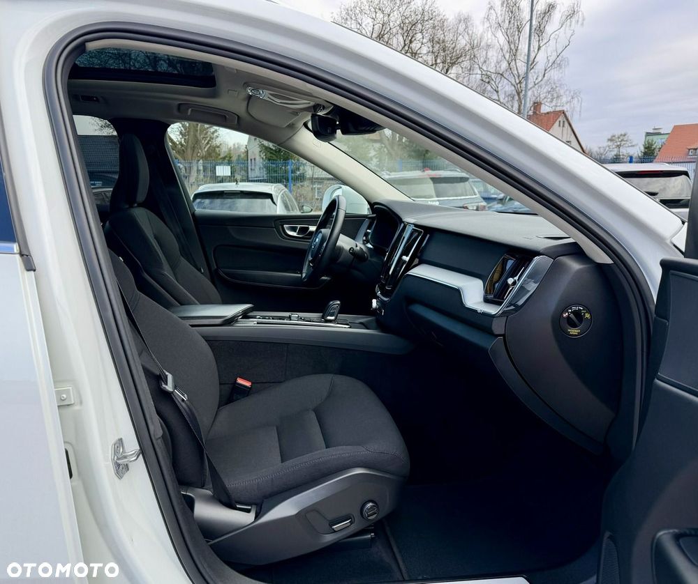 Volvo XC 60 T6 AWD Recharge Geartronic Inscription - 13