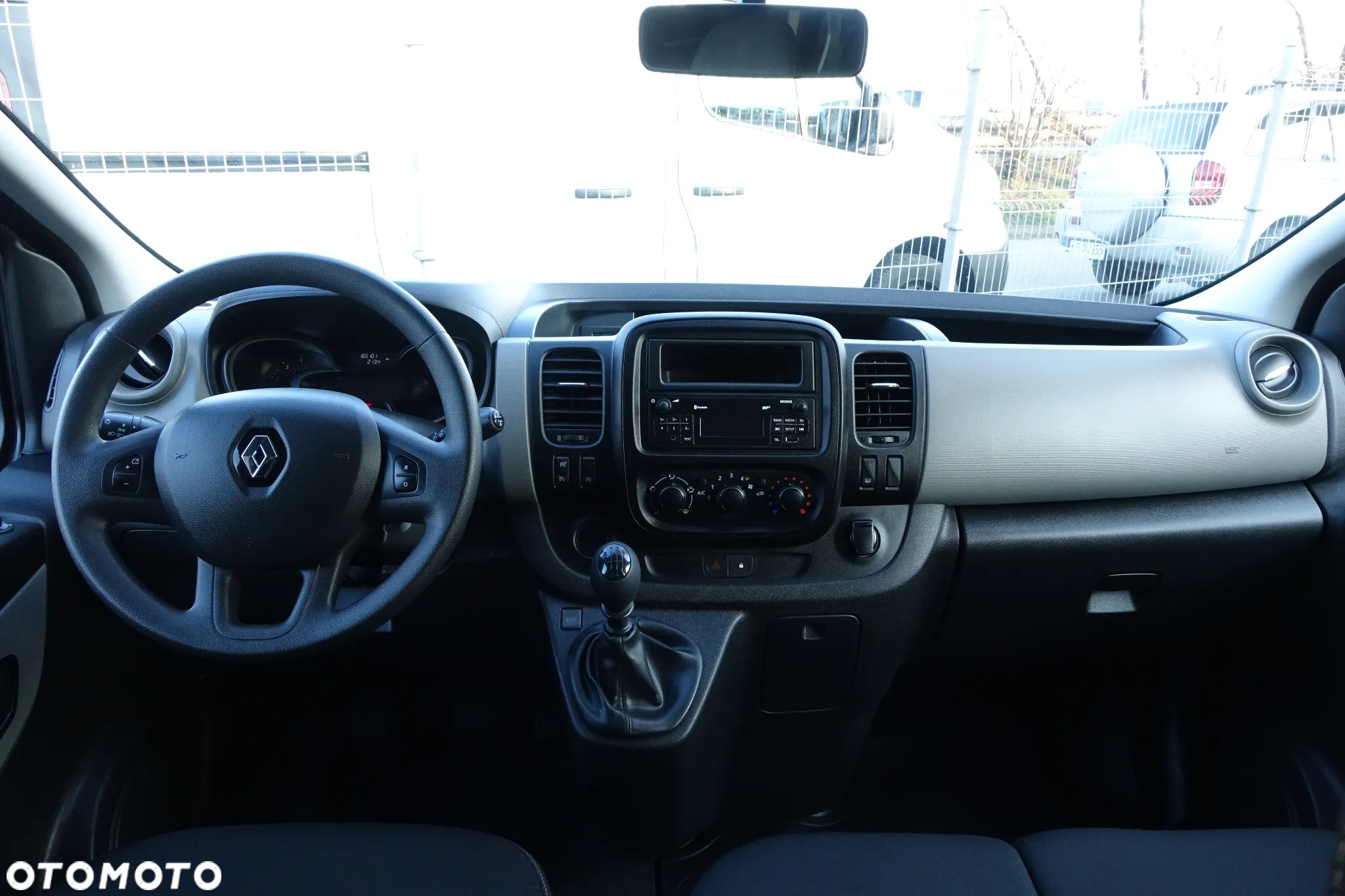 Renault Trafic - 9