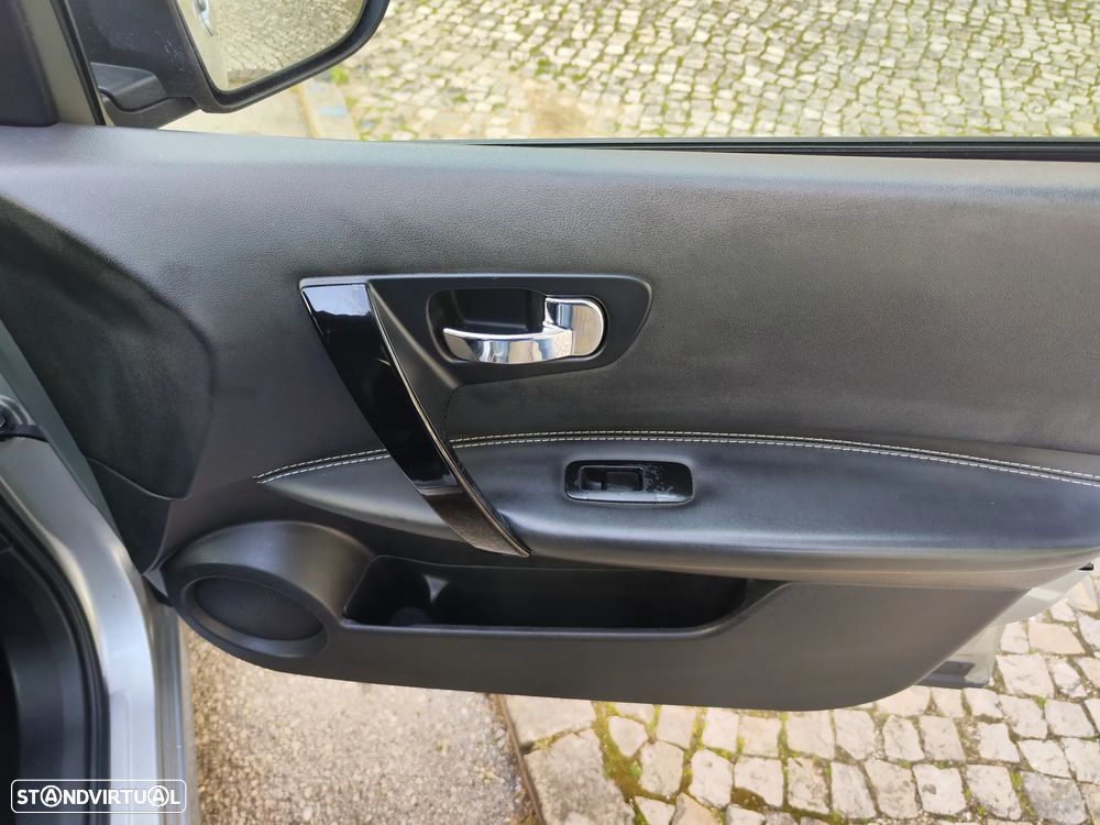 Nissan Qashqai 1.6 dCi Tekna Premium - 15