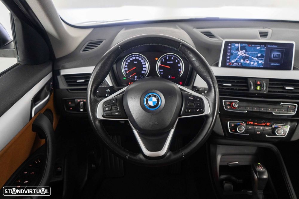BMW X1 25 e xDrive Corporate Edition - 20
