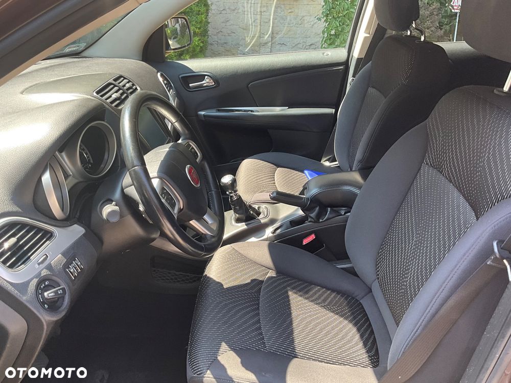 Fiat Freemont 2.0 Multijet Lounge - 22