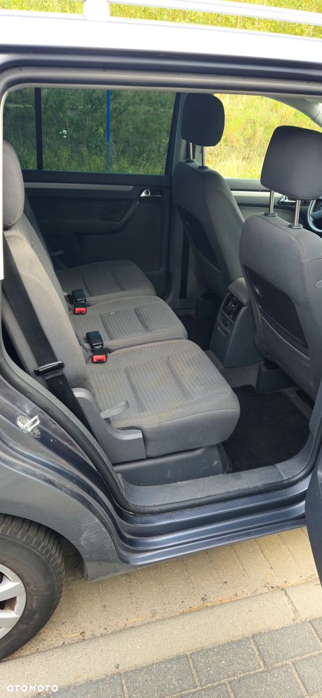 Volkswagen Touran 1.9 TDI - 17