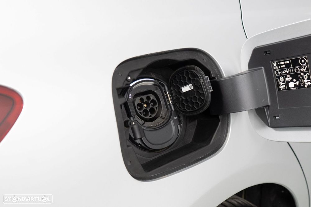 Mercedes-Benz B 250 e Progressive - 17