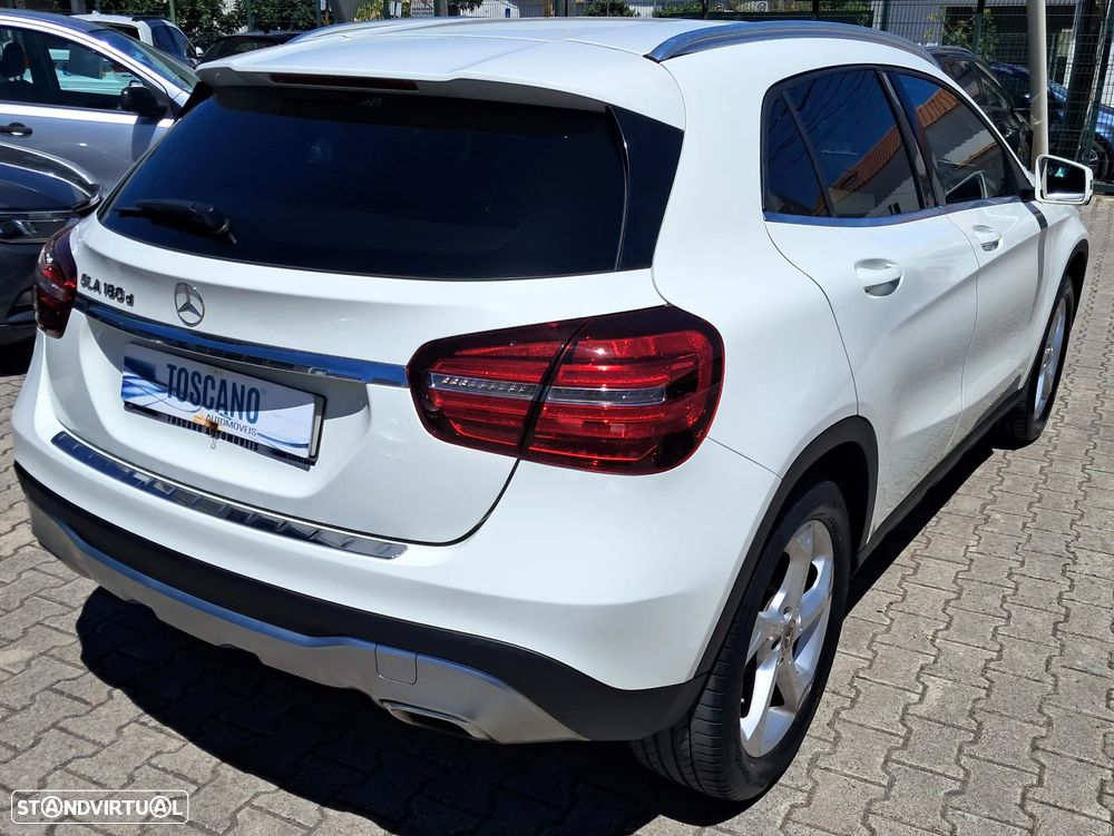 Mercedes-Benz GLA 180 d - 3