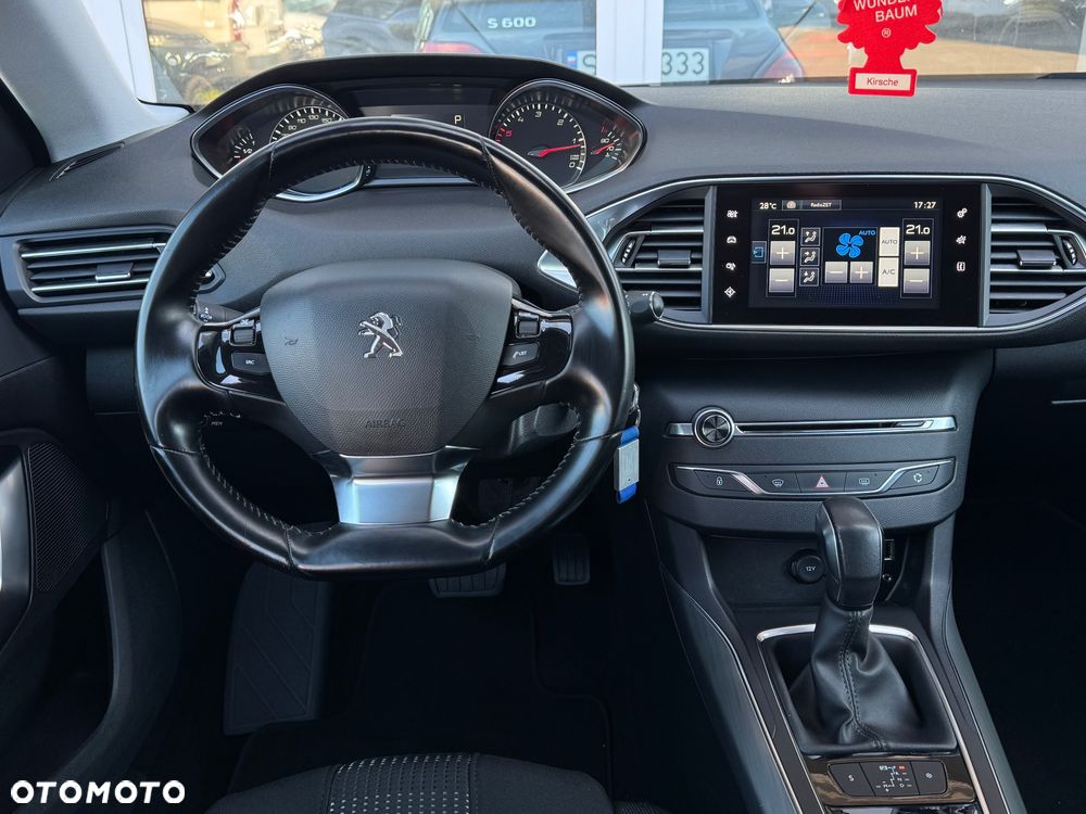 Peugeot 308 BlueHDi FAP 150 EAT6 Stop & Start Allure - 14