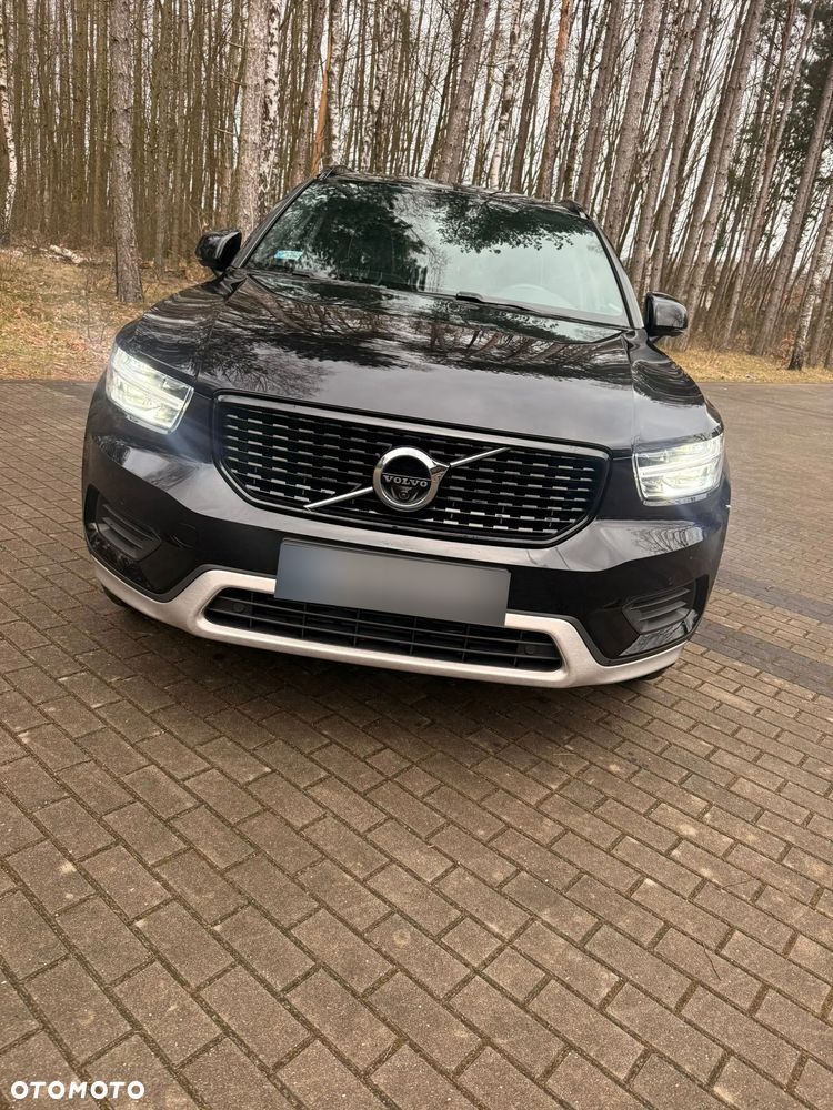 Volvo XC 40 T3 R-Design - 12