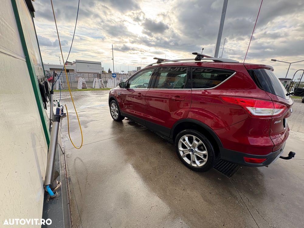Ford Kuga - 5