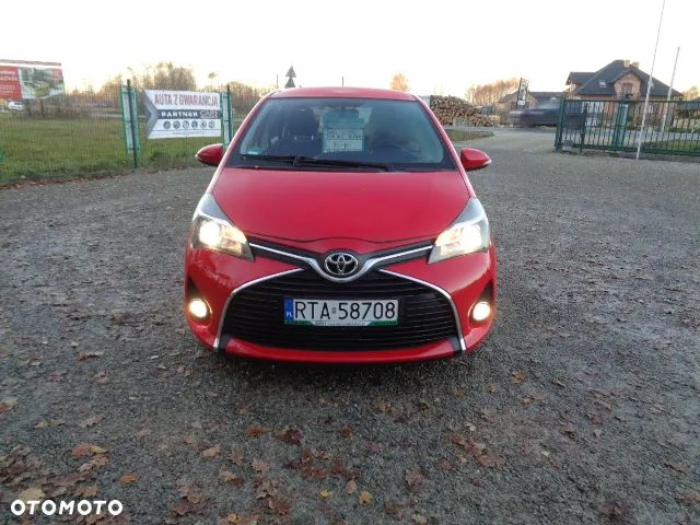 Toyota Yaris 1.33 Premium EU6 - 5
