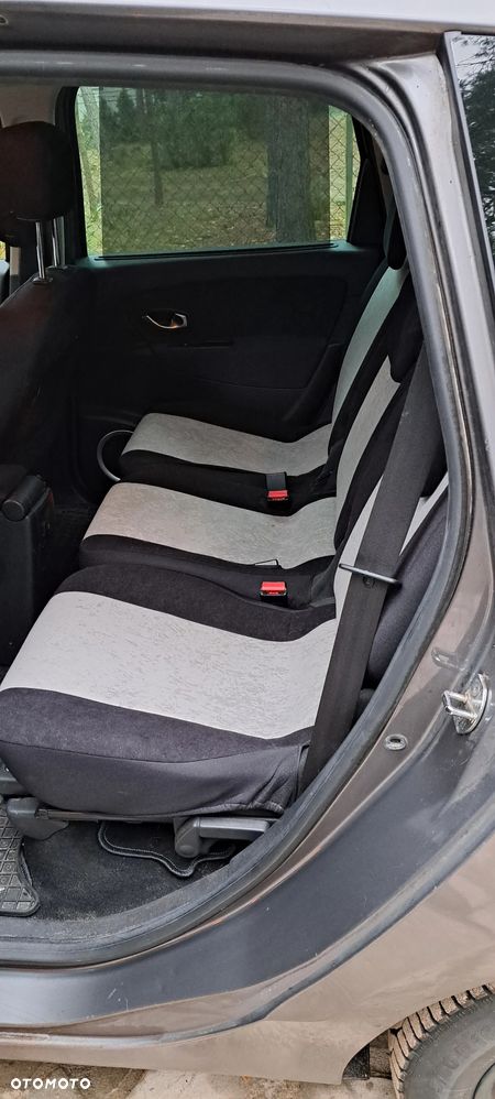 Renault Scenic dCi 130 FAP Dynamique - 12