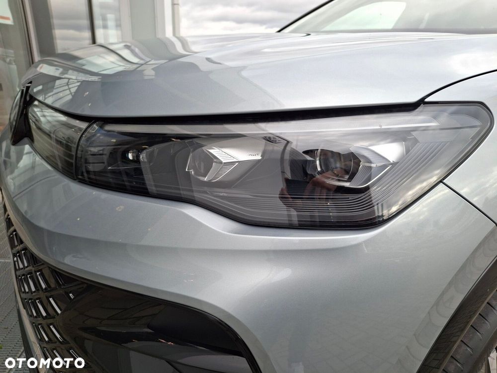 Volkswagen Tiguan - 9