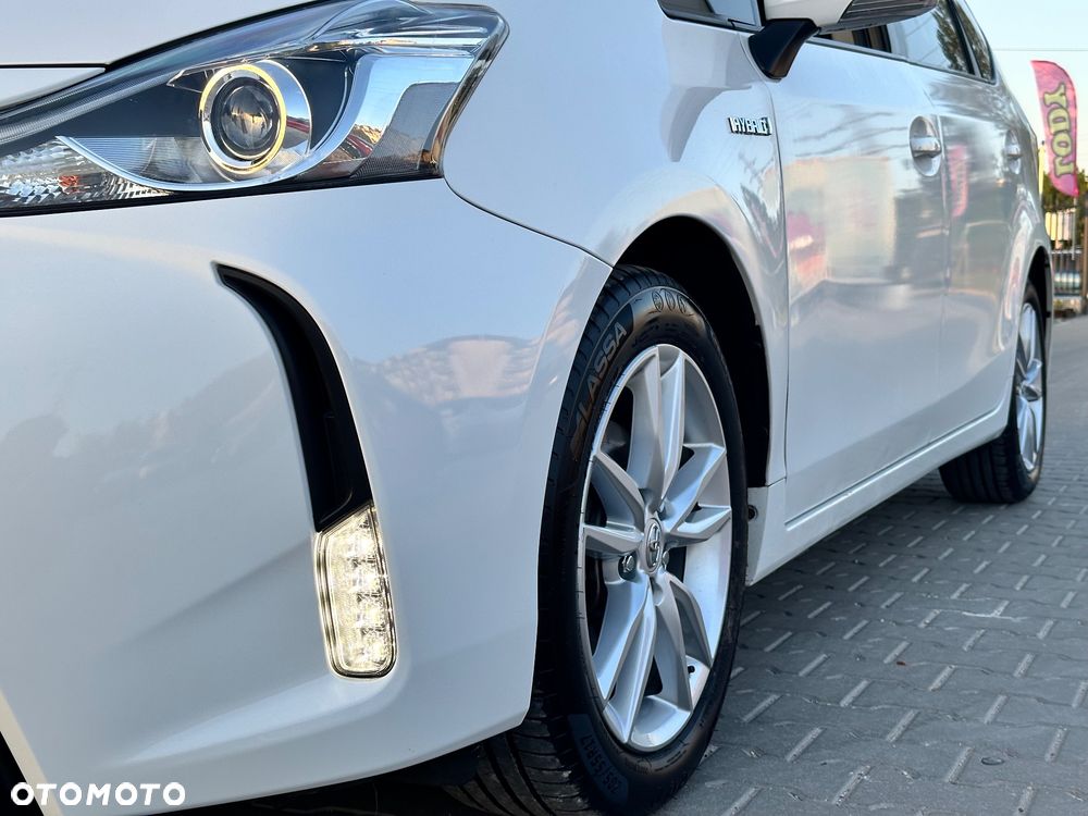 Toyota Prius+ (Hybrid) Executive - 9
