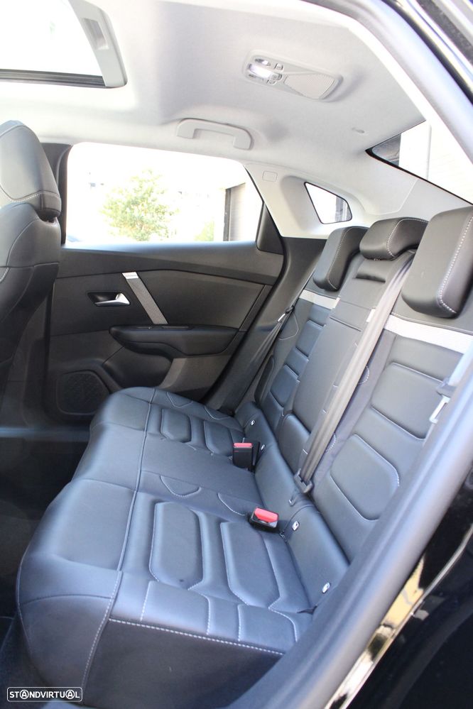 Citroën C4 X PureTech 130 Stop&Start EAT8 SHINE - 33