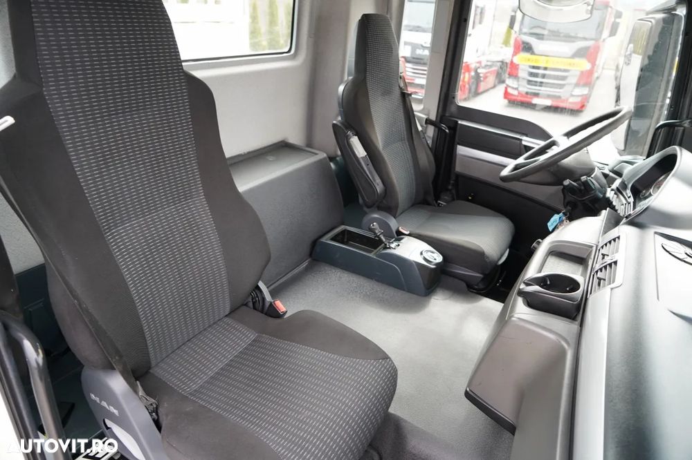 MAN TGS 26.400 / 6X4 / BASCULATOR DUBLĂ / HYDRODOLTA / AUTOMAT / EURO 6 - 35