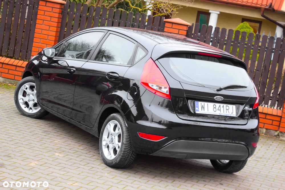 Ford Fiesta 1.4 Champions Edition - 8