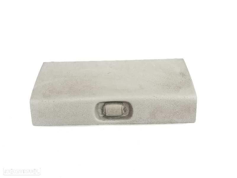 PORTA LUVAS RENAULT TRAFIC II COMBI - 1