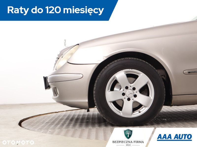 Mercedes-Benz Klasa E - 16