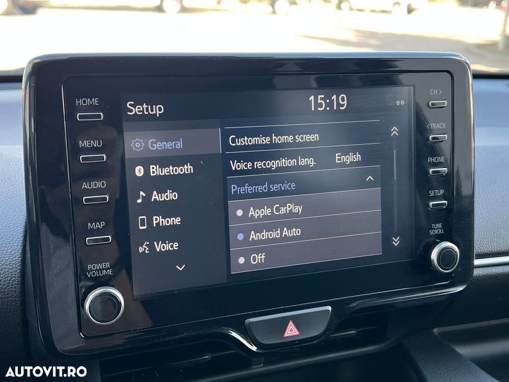 Toyota Yaris 1.5 L Dynamic - 20