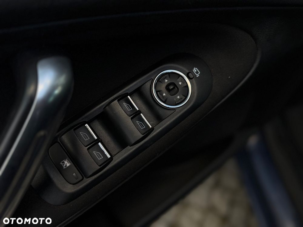 Ford Galaxy 2.0 Titanium - 21