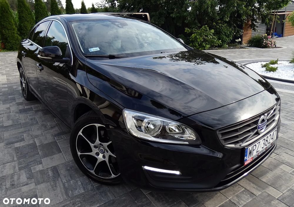 Volvo S60 D4 R-Design Summum - 5