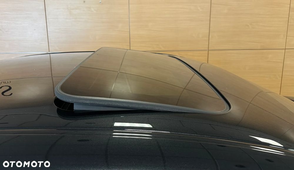 Lexus ES 300h Omotenashi - 33