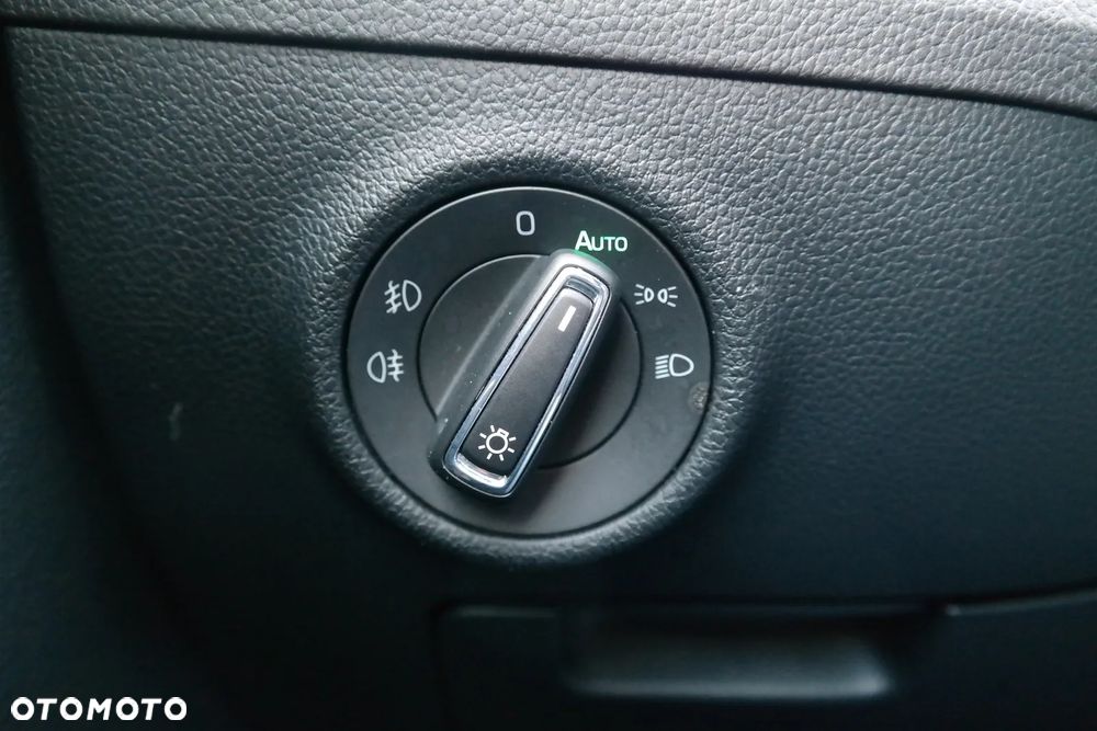 Skoda Superb 2.0 TSI Ambition DSG - 20