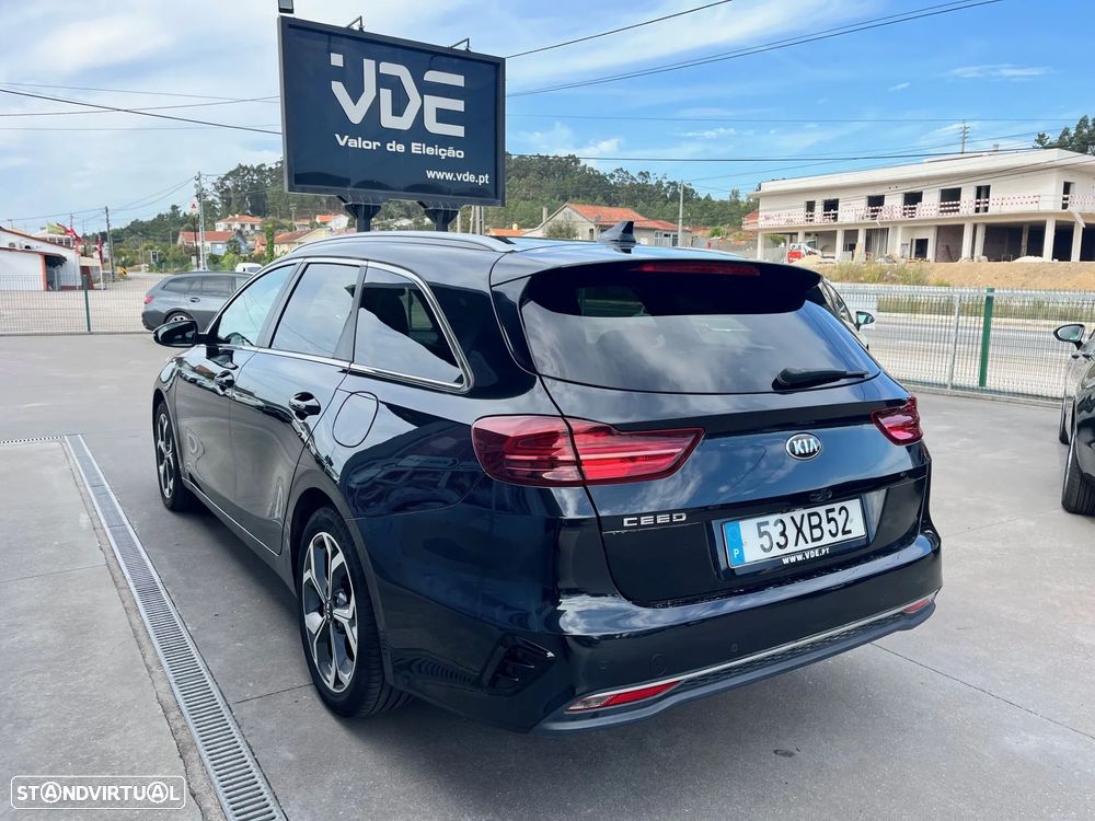 Kia Ceed SW 1.6 CRDi TX+SRF - 8