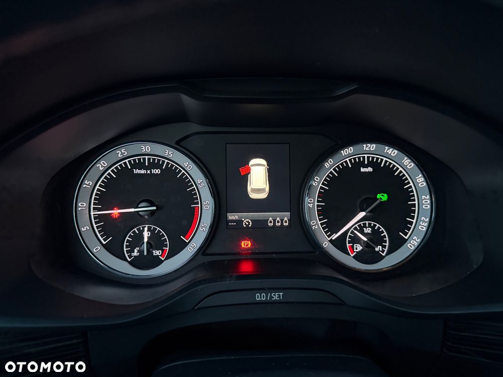 Skoda Kodiaq 2.0 TDI 4x4 Business DSG 7os - 9