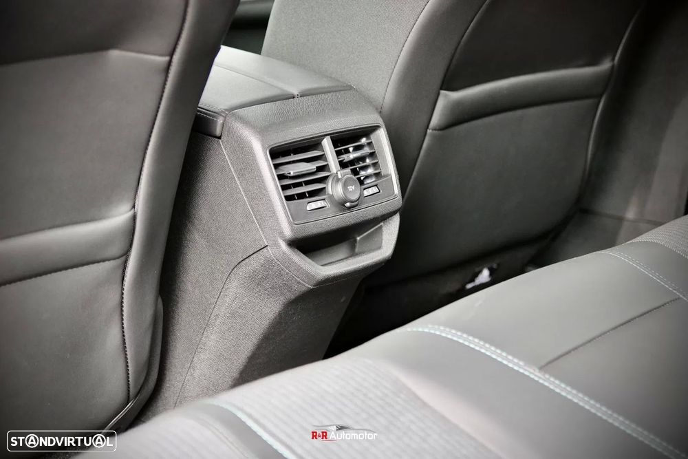 Peugeot 3008 1.6 Hybrid Allure e-EAT8 - 20