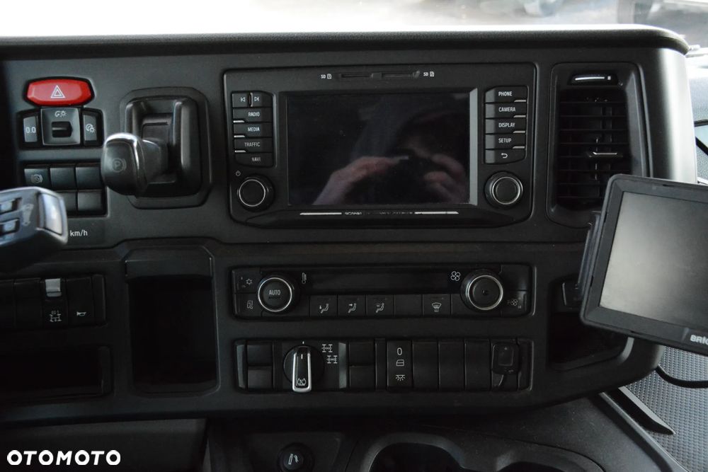 Scania P 410 XT / 2019r / 8x4 / MEILLER KIPPER / Retarder / Mulda / Duża ładowność / Na zwolnicach - 16