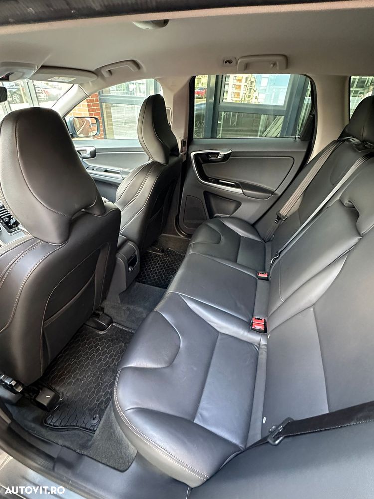Volvo XC 60 - 10