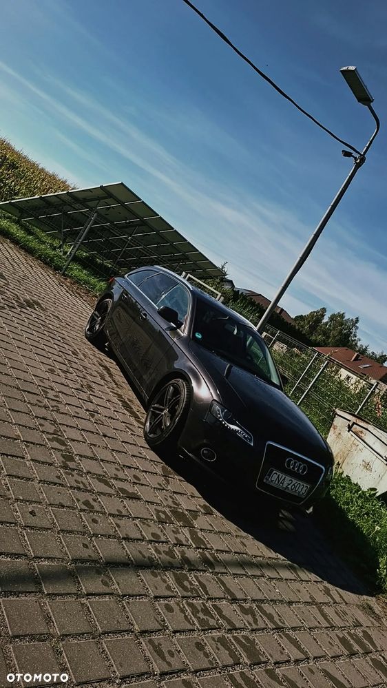 Audi A4 Avant - 9