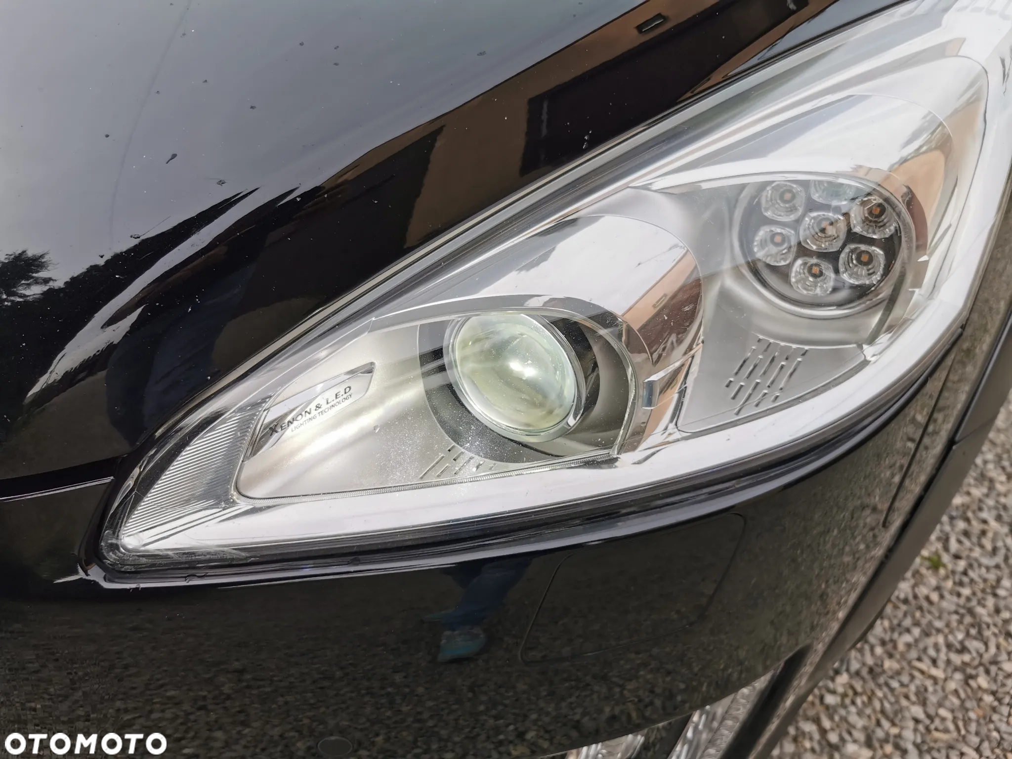 Peugeot 508 RXH 2.0 HDi HYbrid4 - 5