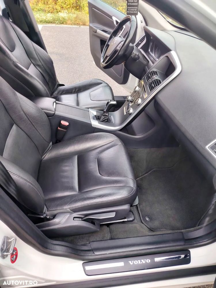 Volvo XC 60 - 12
