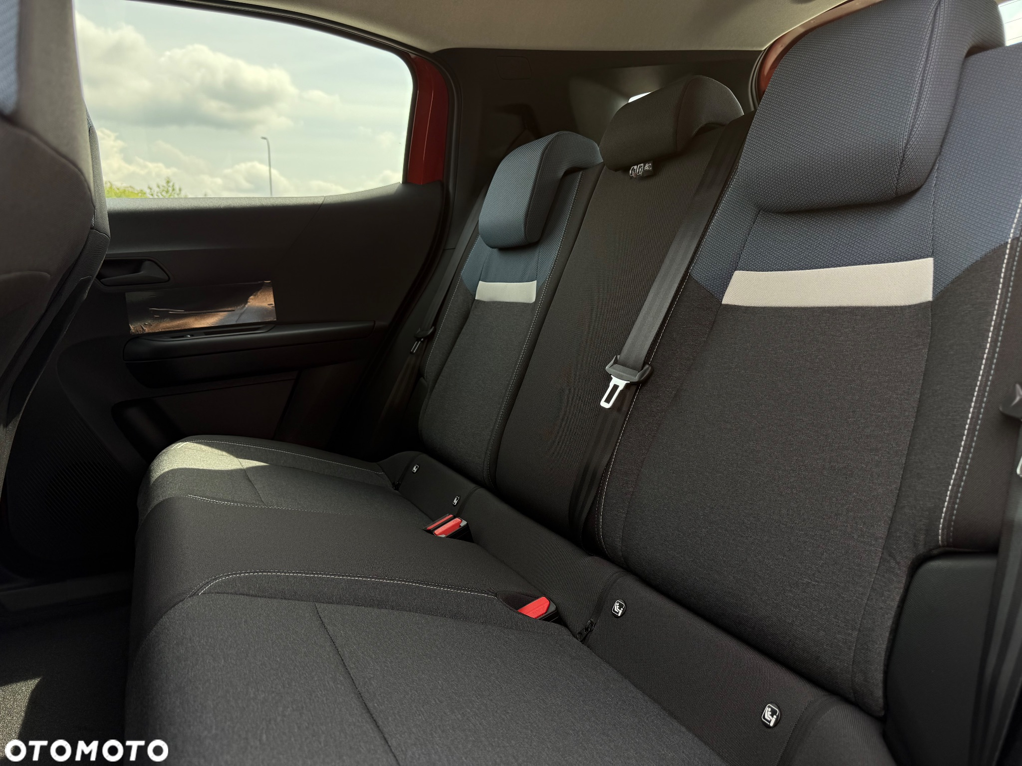 Opel Frontera 44kWh Edition - 10