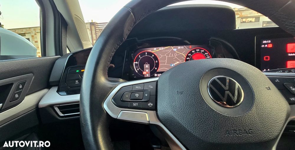 Volkswagen Golf 2.0 TDI SCR DSG Life - 33