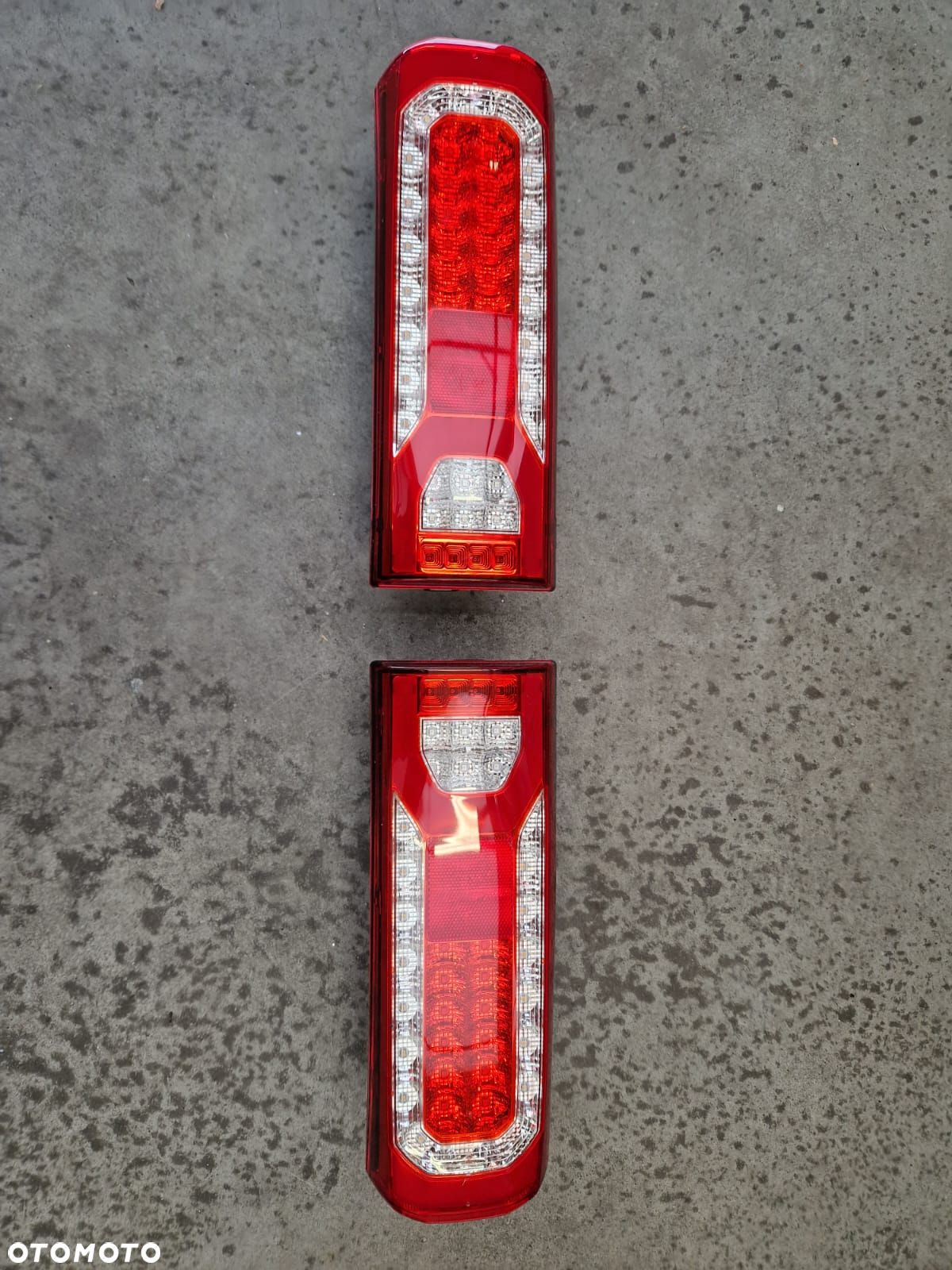 Tylna lampa Mercedes Actros MP4 (LED) - 1