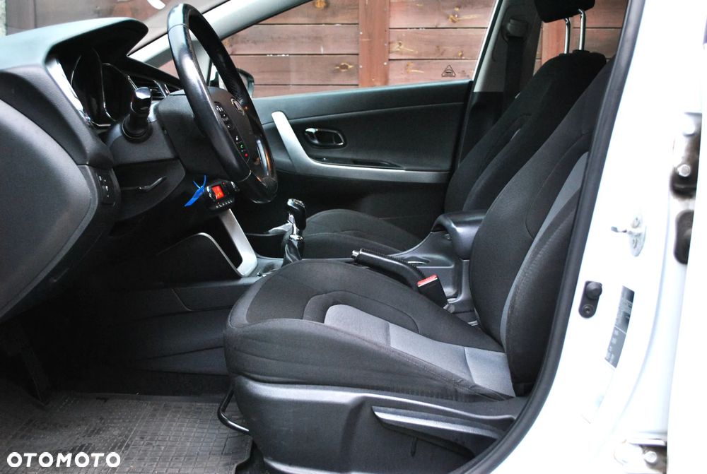 Kia Ceed Cee'd 1.6 Crdi L - 11